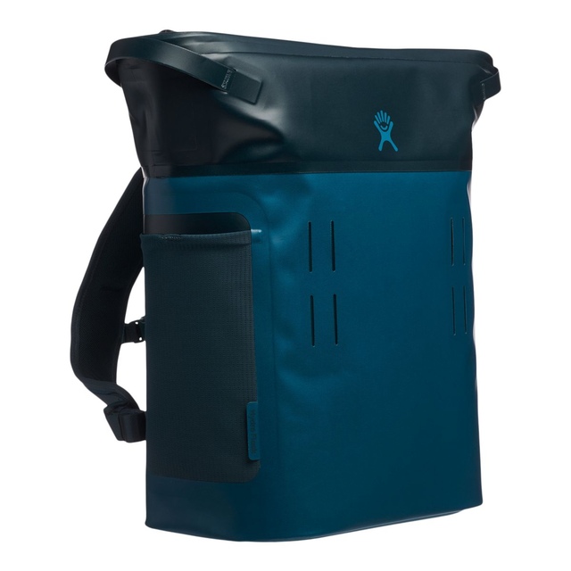 Hydro Flask Day Escape 20 L Soft Cooler Backpack Front_Three_Fourths_Angled_Right