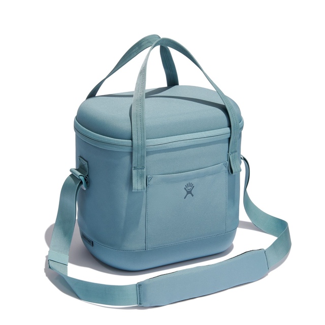 Hydro Flask Carry Out™ 12L Insulated Soft Cooler with Strap Front_Angled_Right