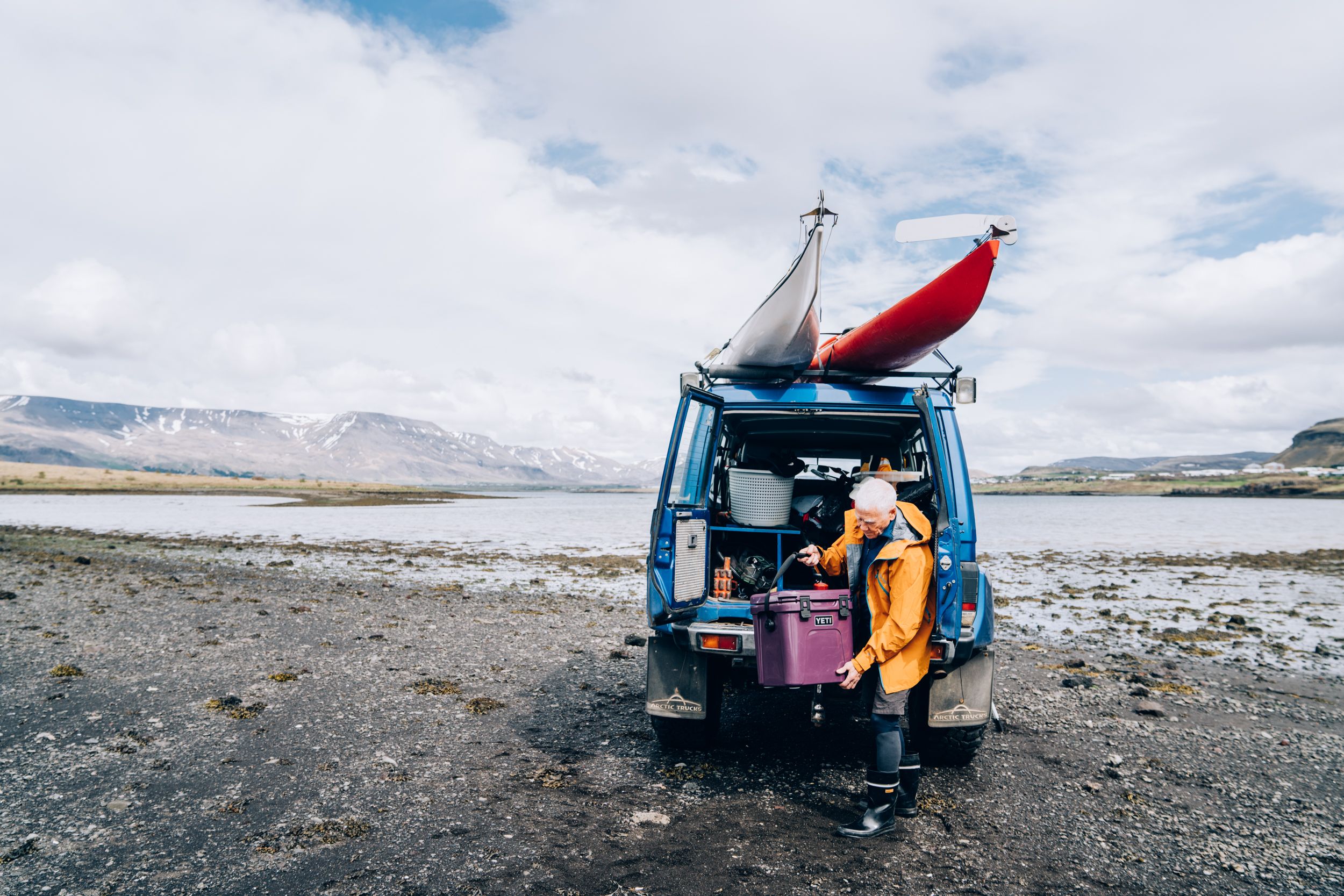 Yeti - Roadie 24 Hard Cooler - Nordic Purple – Haven Surf