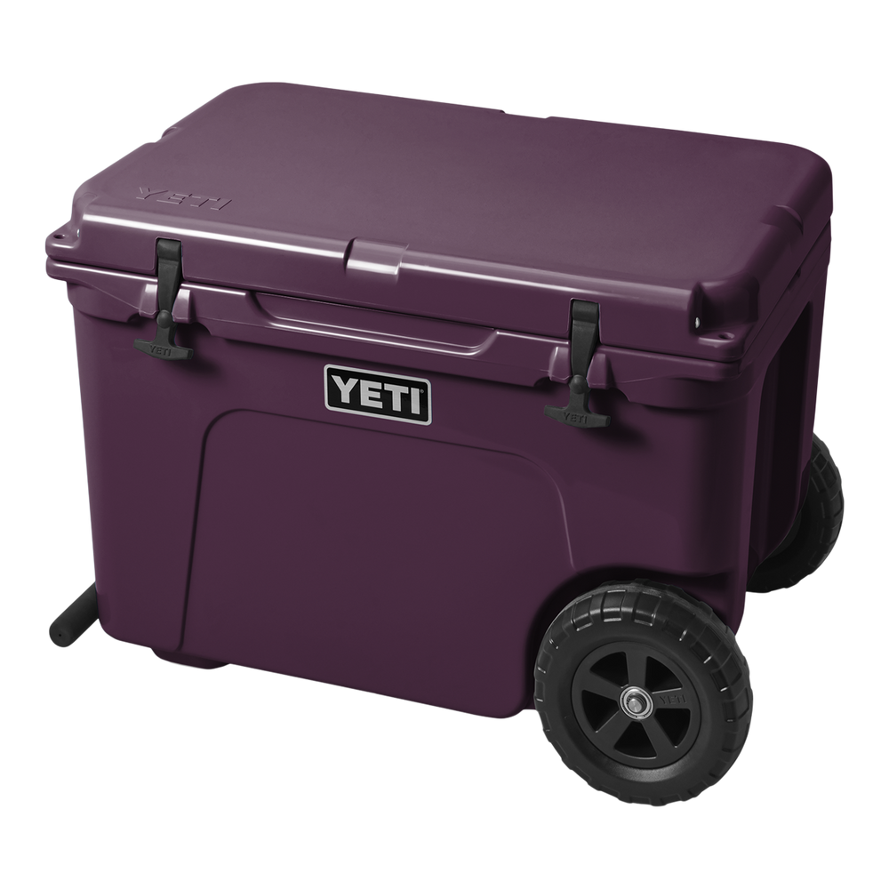 https://media-www.sportchek.ca/product/div-01-hardgoods/dpt-36-camping/sdpt-22-seasonal/334074161/yeti-tundra-haul-wheeled-cooler-e5ae6c11-31ae-41c0-a7ae-a6604af6782a.png?imdensity=1&imwidth=1244&impolicy=mZoom