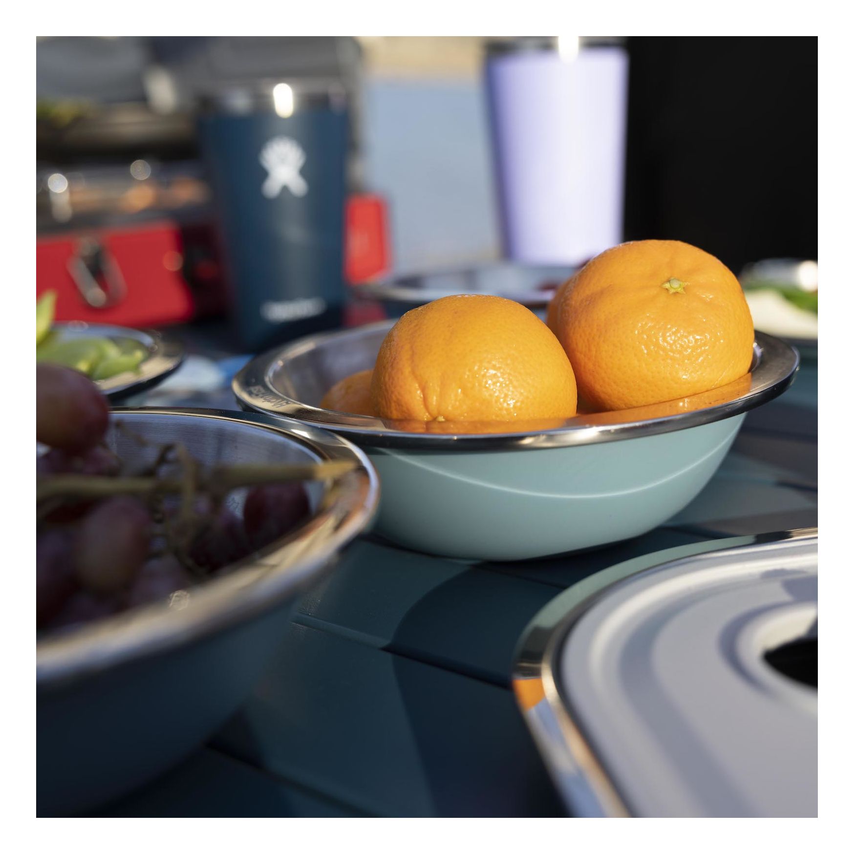 Hydro Flask Camp Bowl Front_Elevated