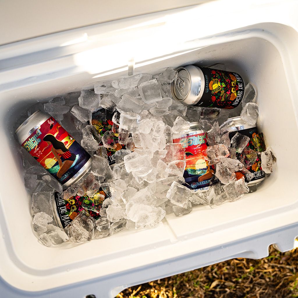 YETI Roadie® 32 Wheeled Hard Cooler