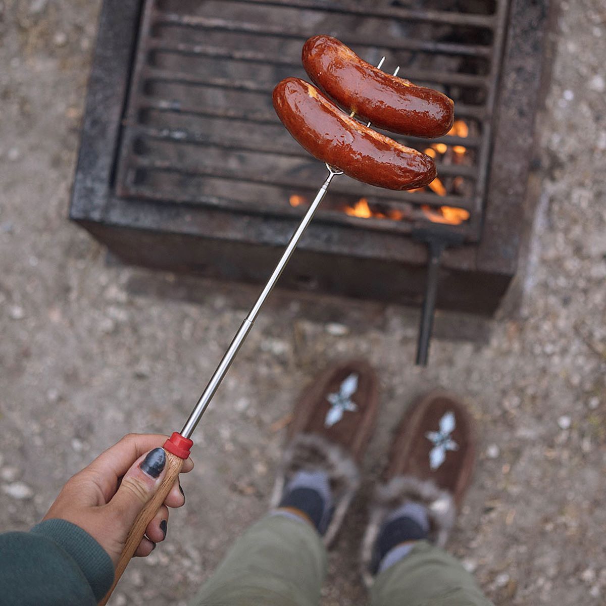 Coghlans Telescoping Fork Overhead_Flat