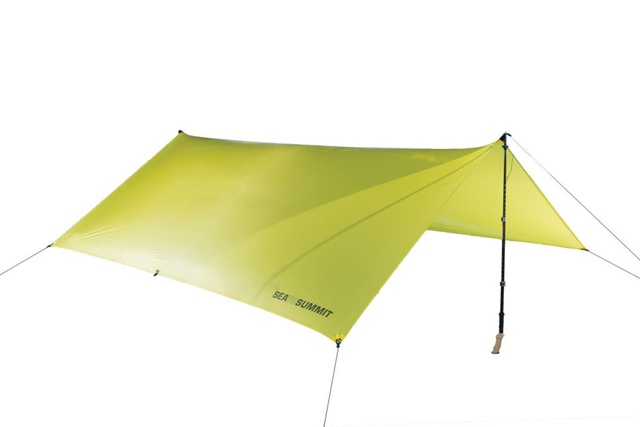 Sea to Summit Escapist™ Medium Tarp Front_Three_Fourths_Angled_Right