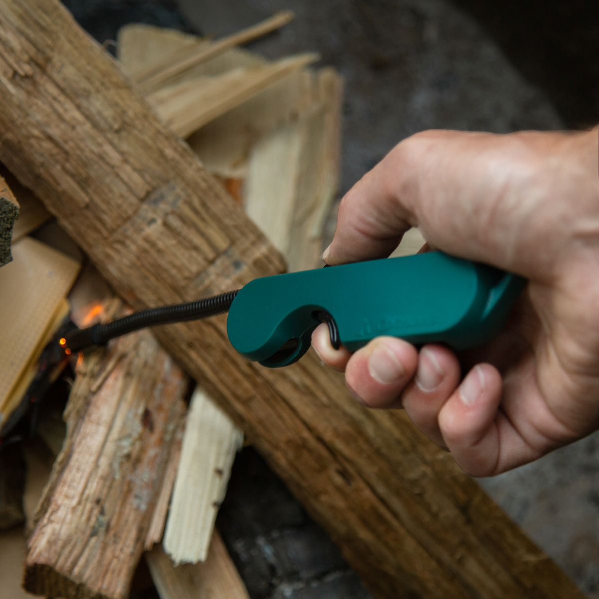 Coghlan's Plasma Flex Lighter Bottom_Plunge