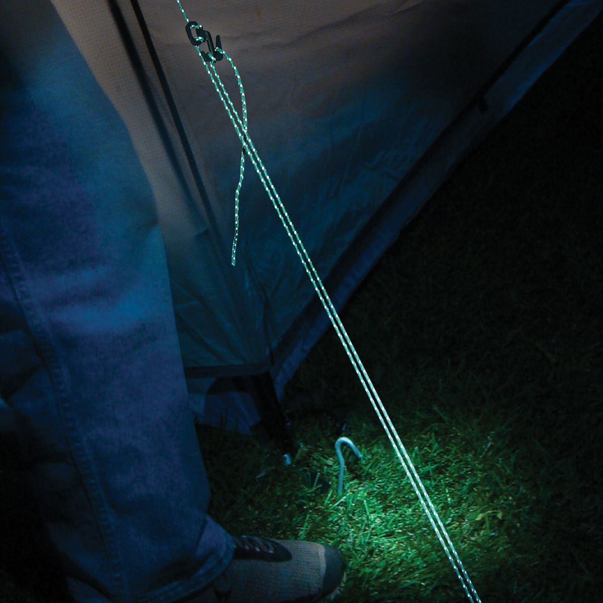 Nite Ize Figure 9 Tent Line Kit CloseUp