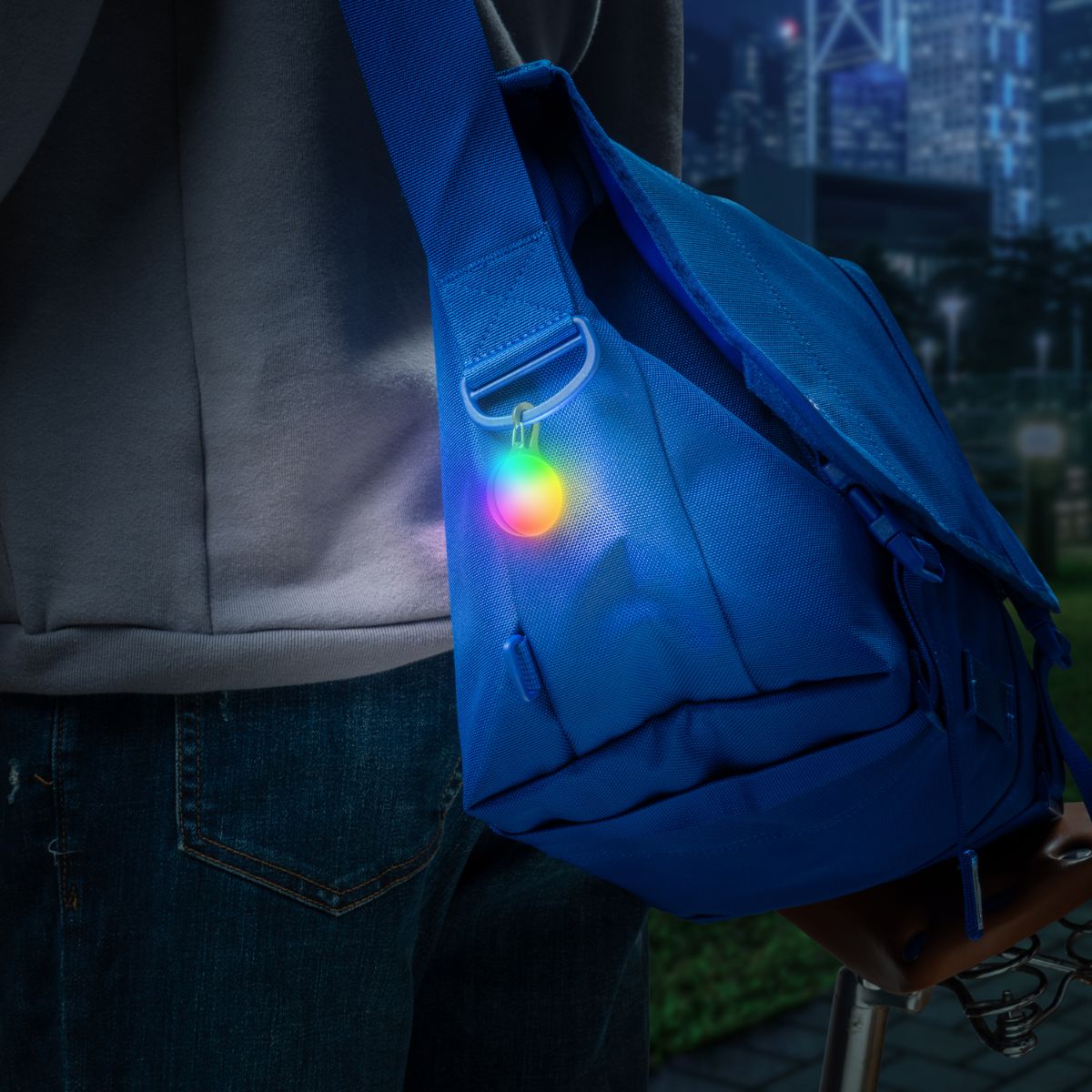 Nite Ize Spotlit Rechargeable Light Front_Angled_Left