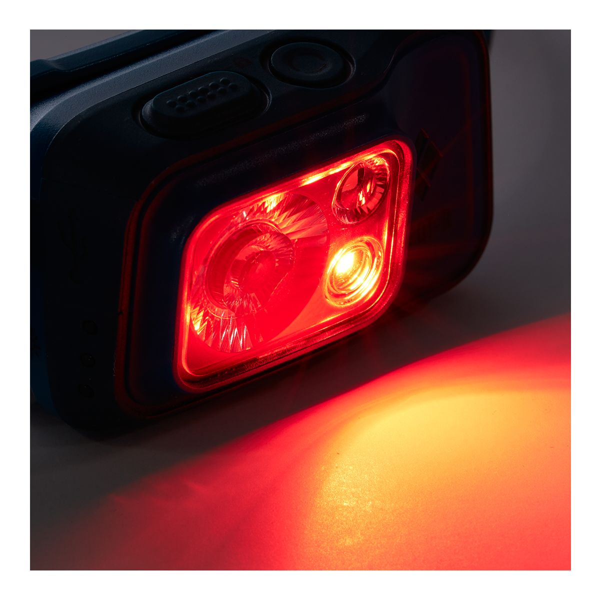 Black Diamond Spot 400-R Rechargeable Headlamp CloseUp