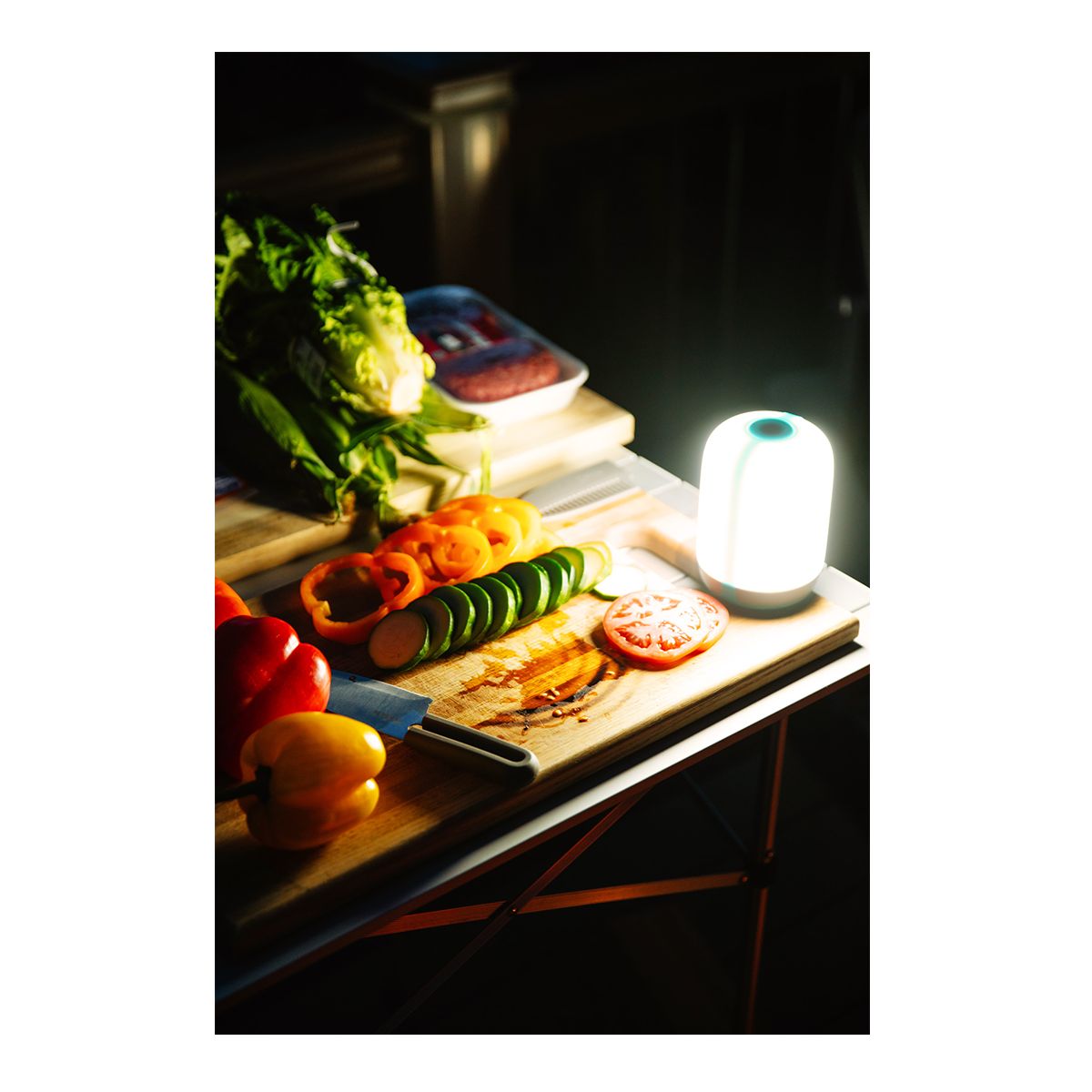 Biolite Alpenglow 250 Lantern Overhead_Plunge