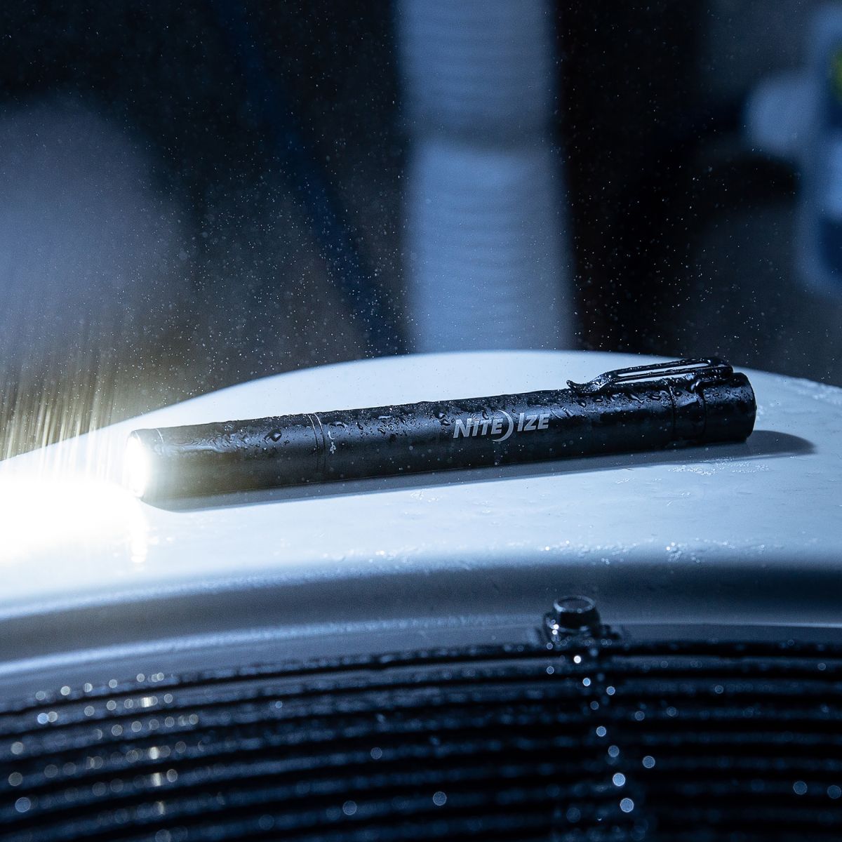 Nite Ize Radiant Rechargeable Pen Light Front_Angled_Left