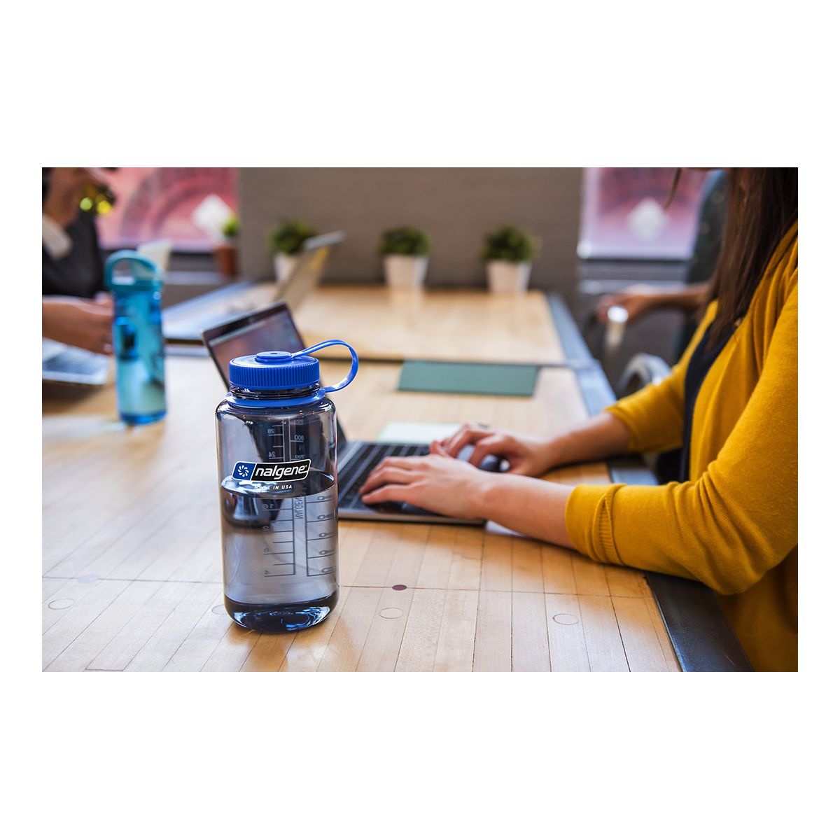 Nalgene 32 oz Sustain Water Bottle