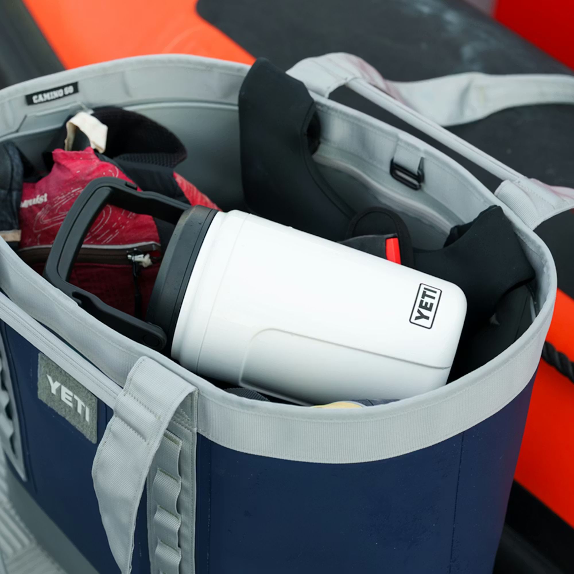 YETI Silo 40 Oz Insulated Water Jug With Magslider™ Straw Cap