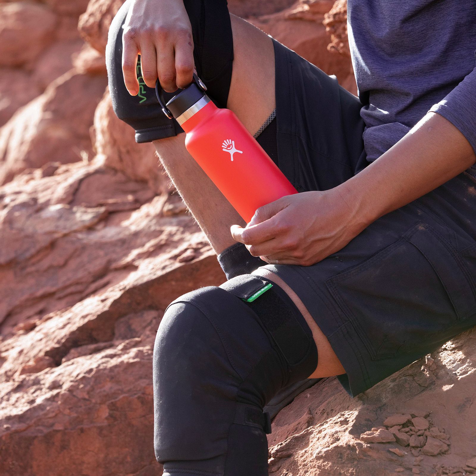 Hydro Flask Standard Mouth 18 oz Insulated Water Bottle with Flex Cap