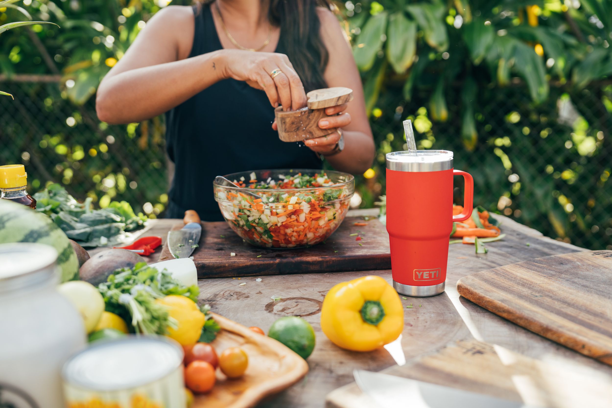 YETI Rambler® 25 oz Mug with Straw Lid