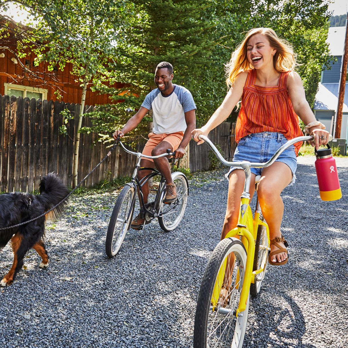 Hydro Flask Small Bottle Boot Front_Three_Fourths_Angled_Right