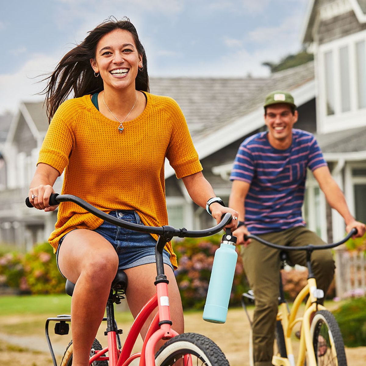 Hydro Flask Small Bottle Boot Back_Flat