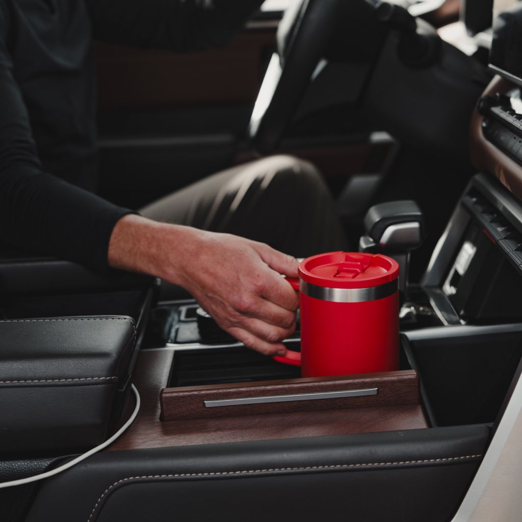 YETI Rambler® 20 oz Travel Mug with Straw