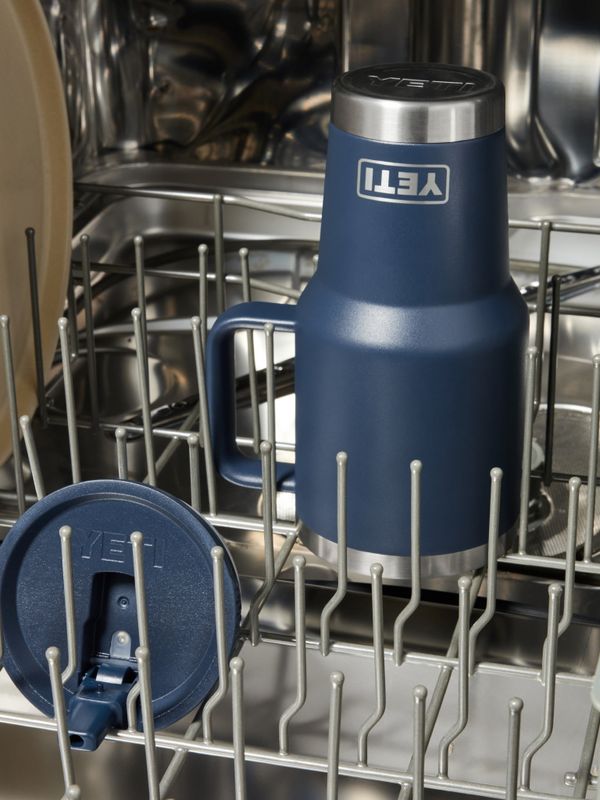 YETI Rambler® 30 oz Travel Mug with Straw