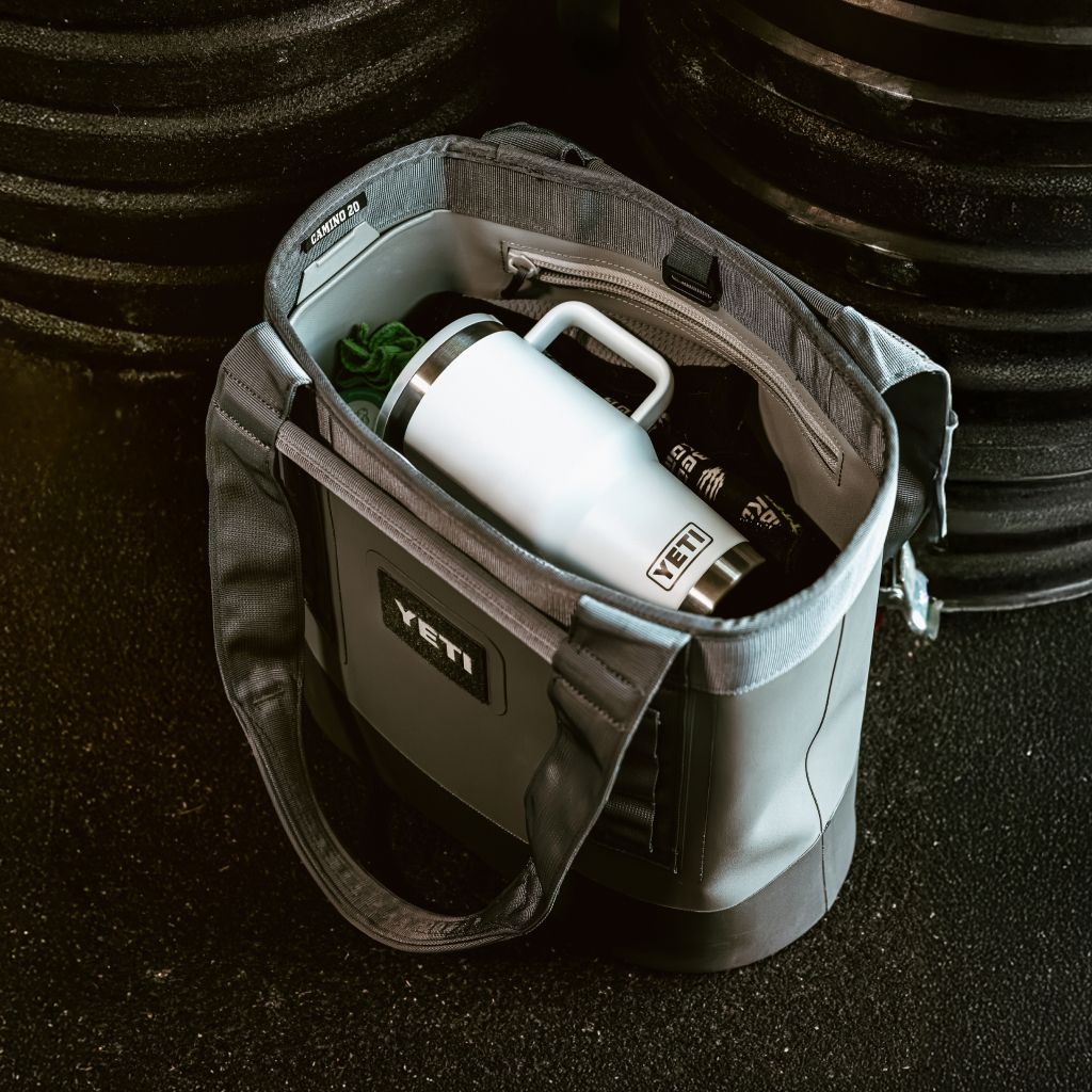 YETI Rambler® 30 oz Travel Mug with Straw