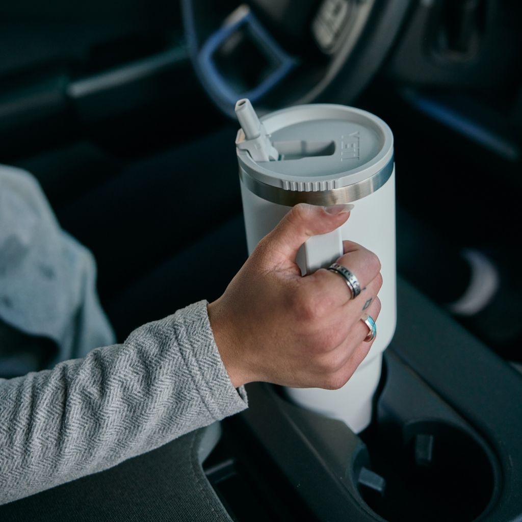 YETI Rambler® 40 oz Straw Travel Mug with Straw