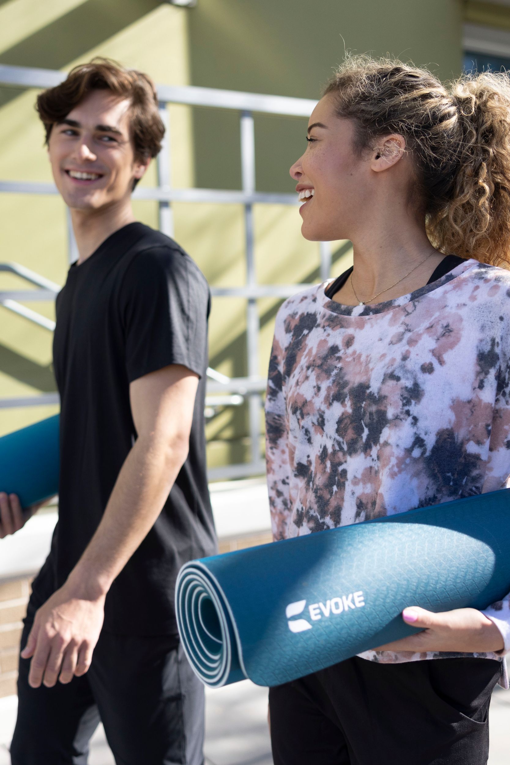 Evoke Rubber Lightweight 71" 4mm Yoga Mat