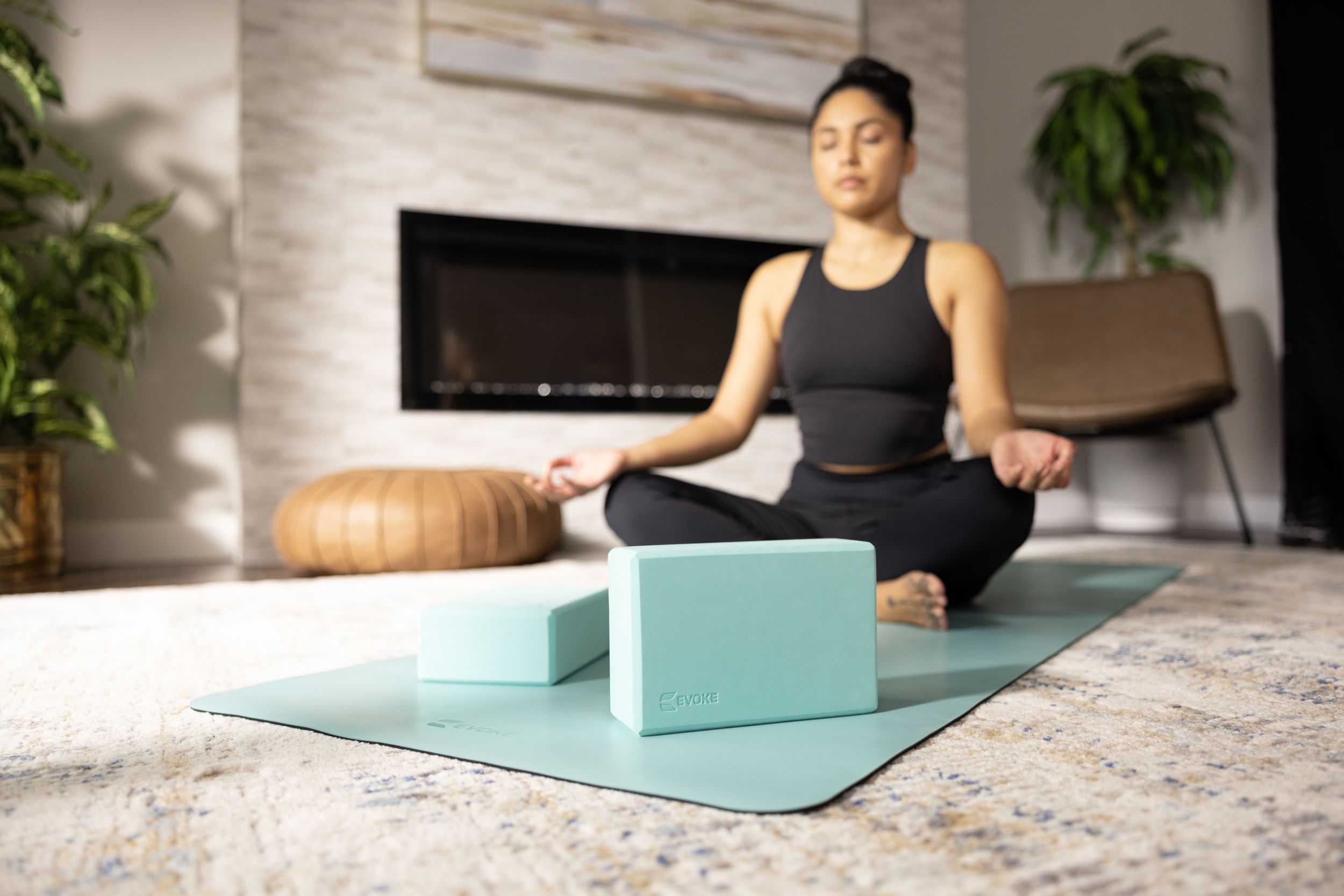 Evoke Rubber Lightweight 71" 4mm Yoga Mat