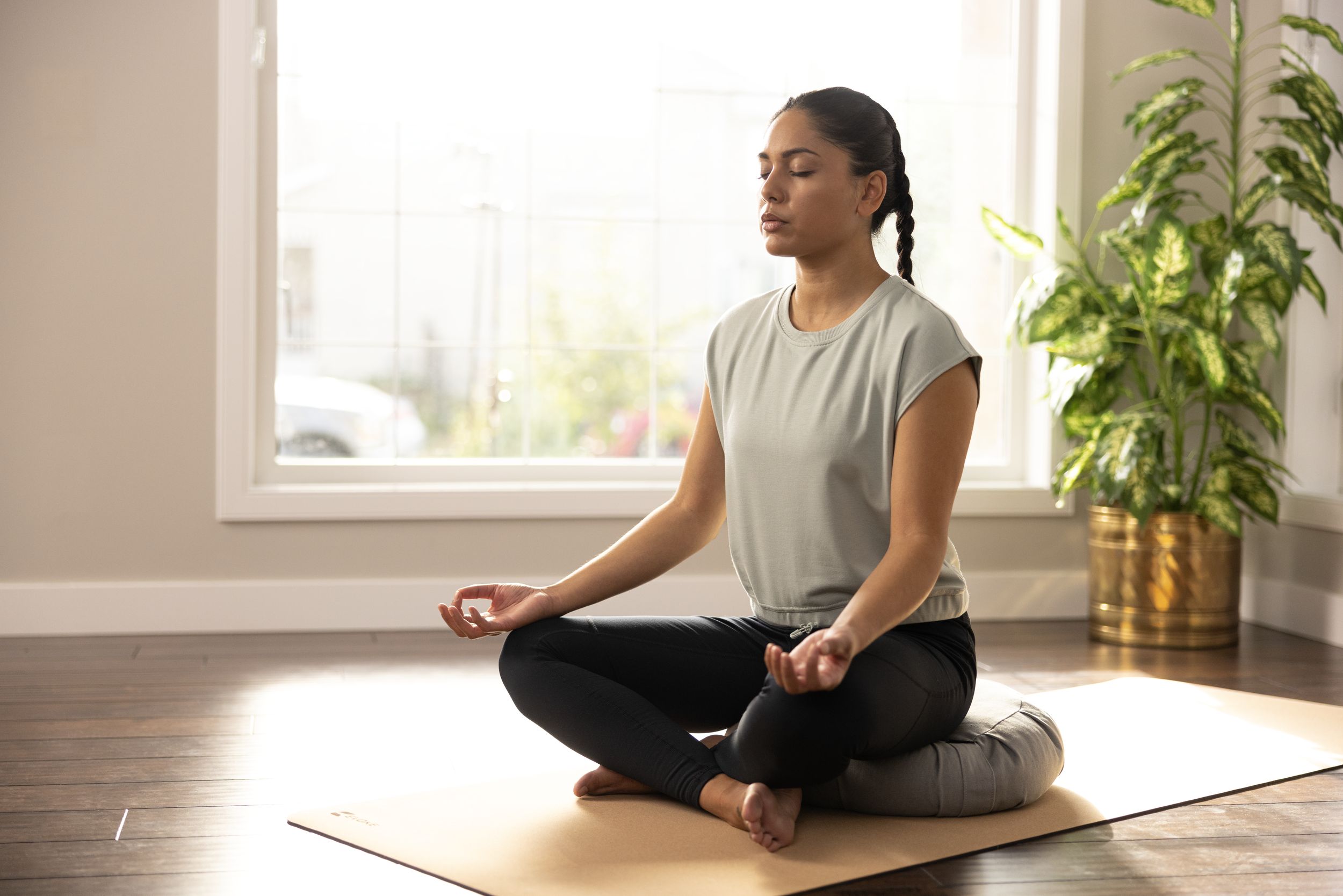 Evoke Rubber Cork 71" 4mm Yoga Mat