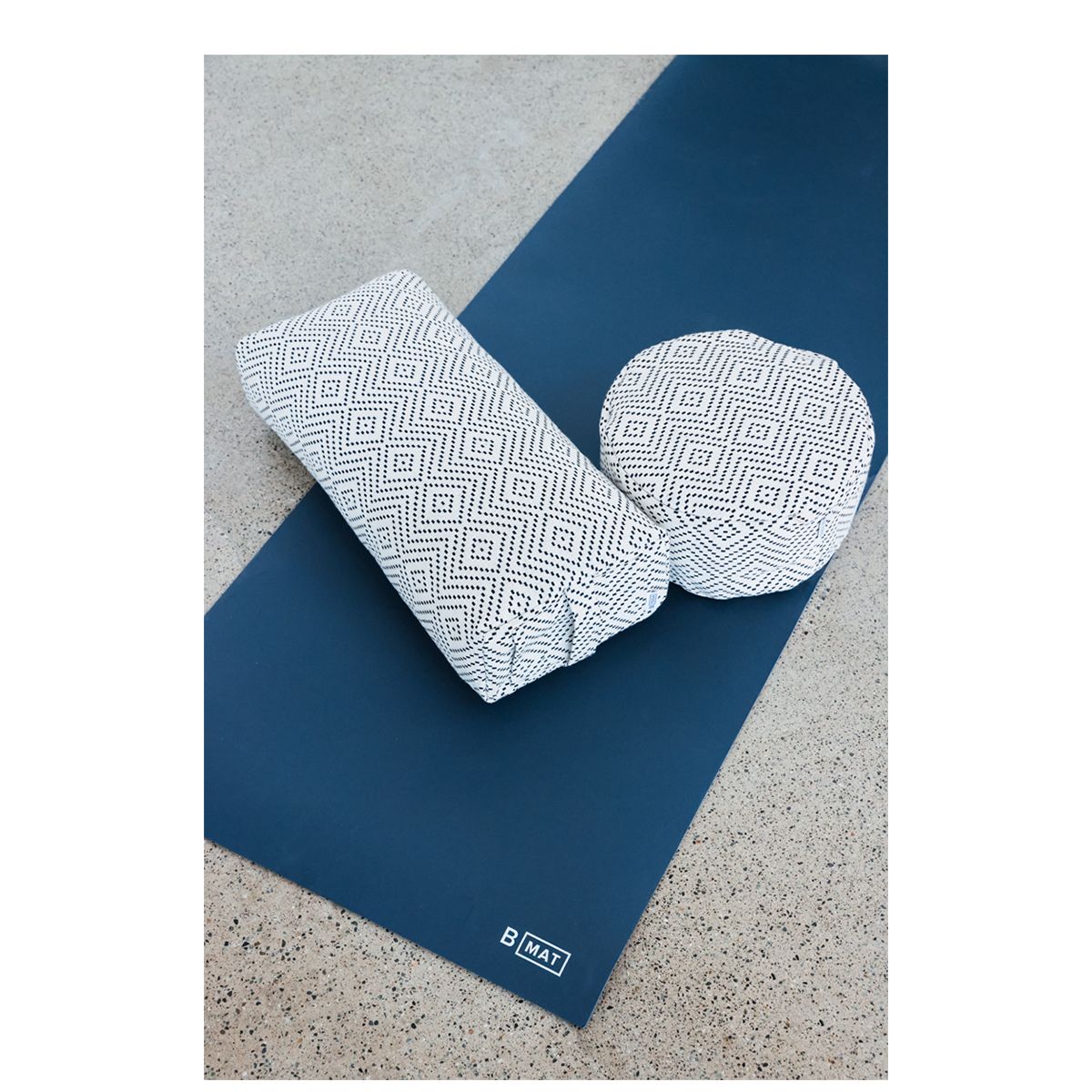 B Yoga Calm Meditation Cushion with Cover