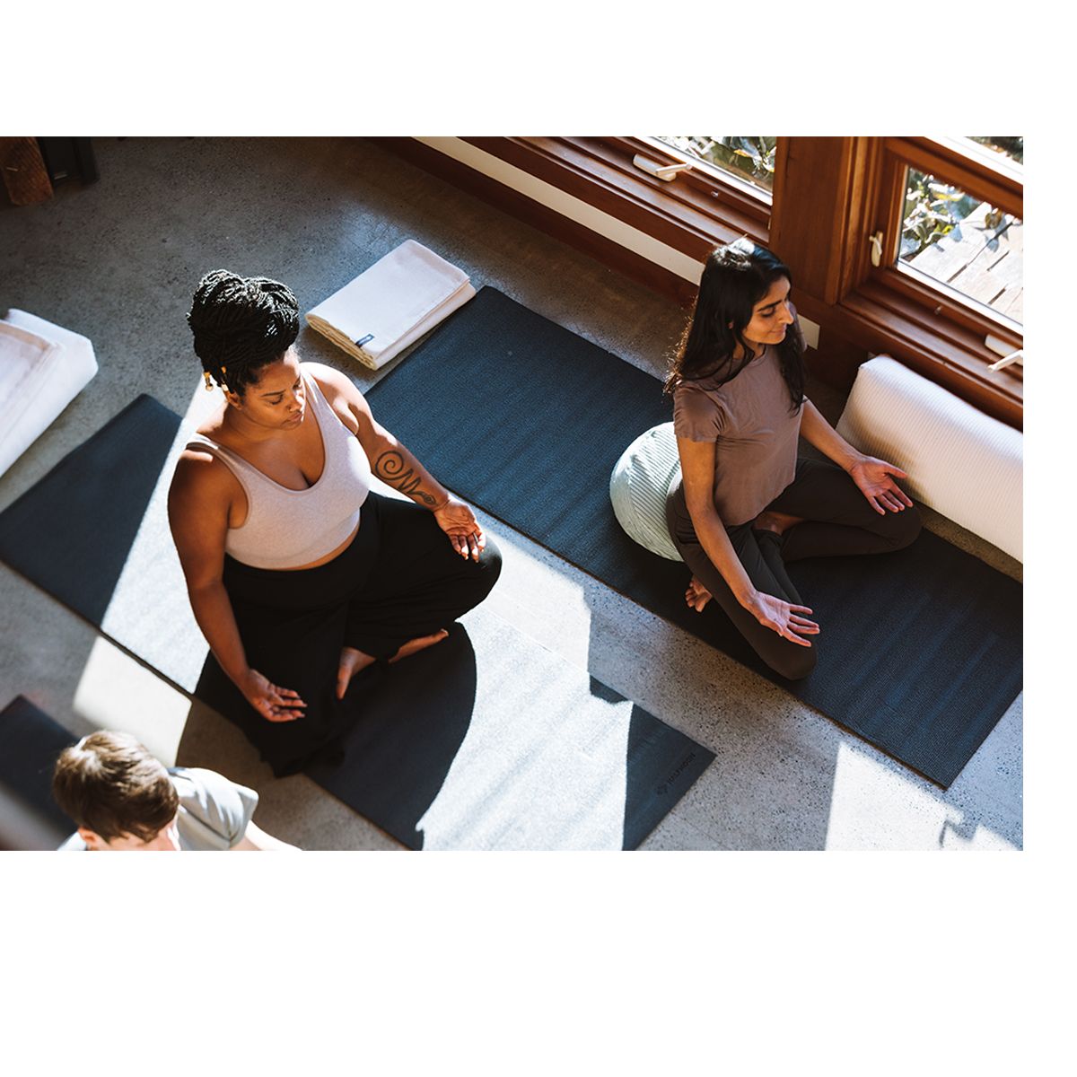 Halfmoon Mod Meditation Cushion