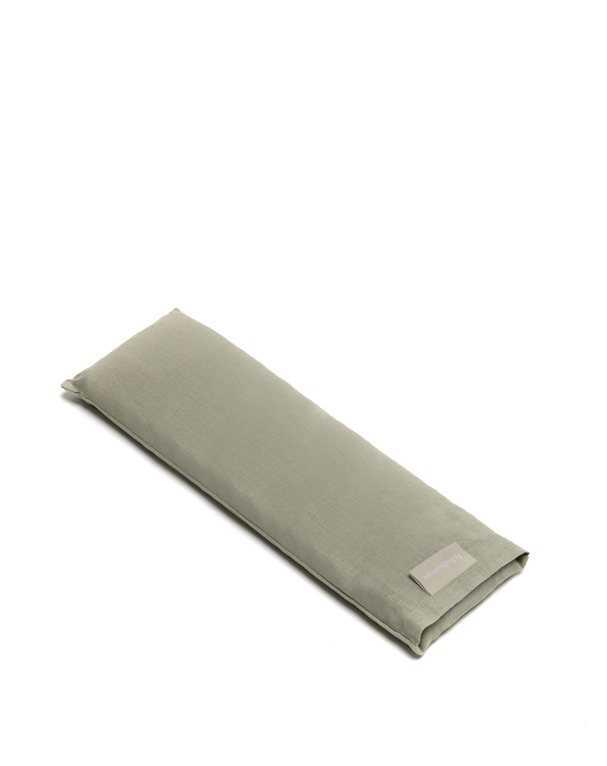 B, Halfmoon Therapy Pillow