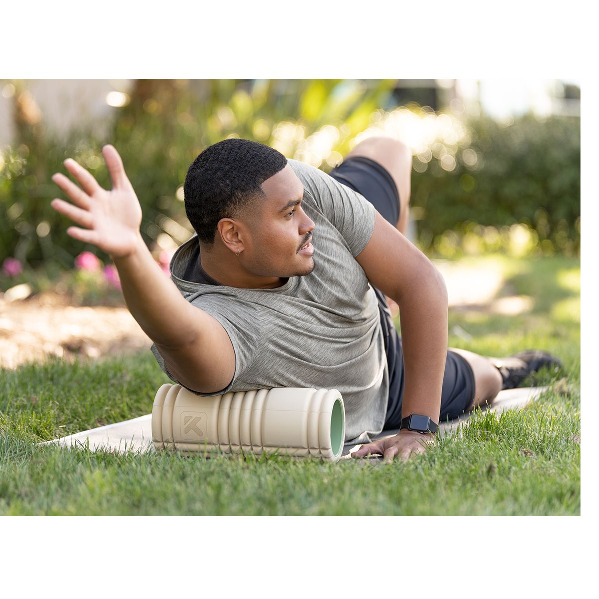 TriggerPoint Eco Grid 1.0 Massager Front_Angled_Left