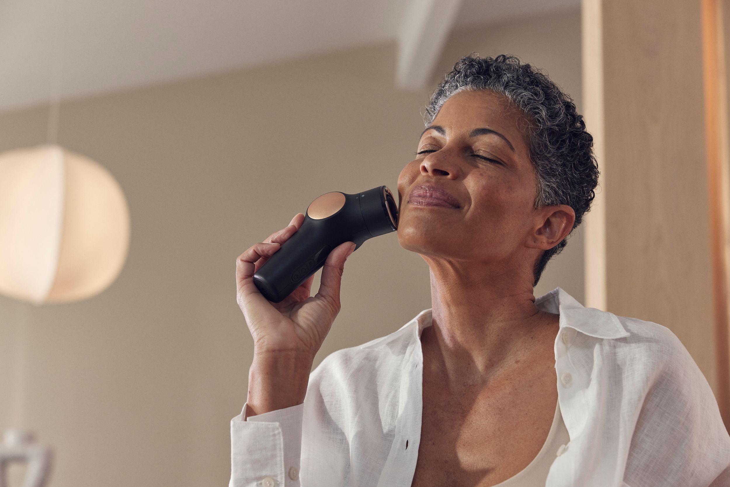 Therabody Theraface Hot & Cold Therapy Rings Bottom_Plunge