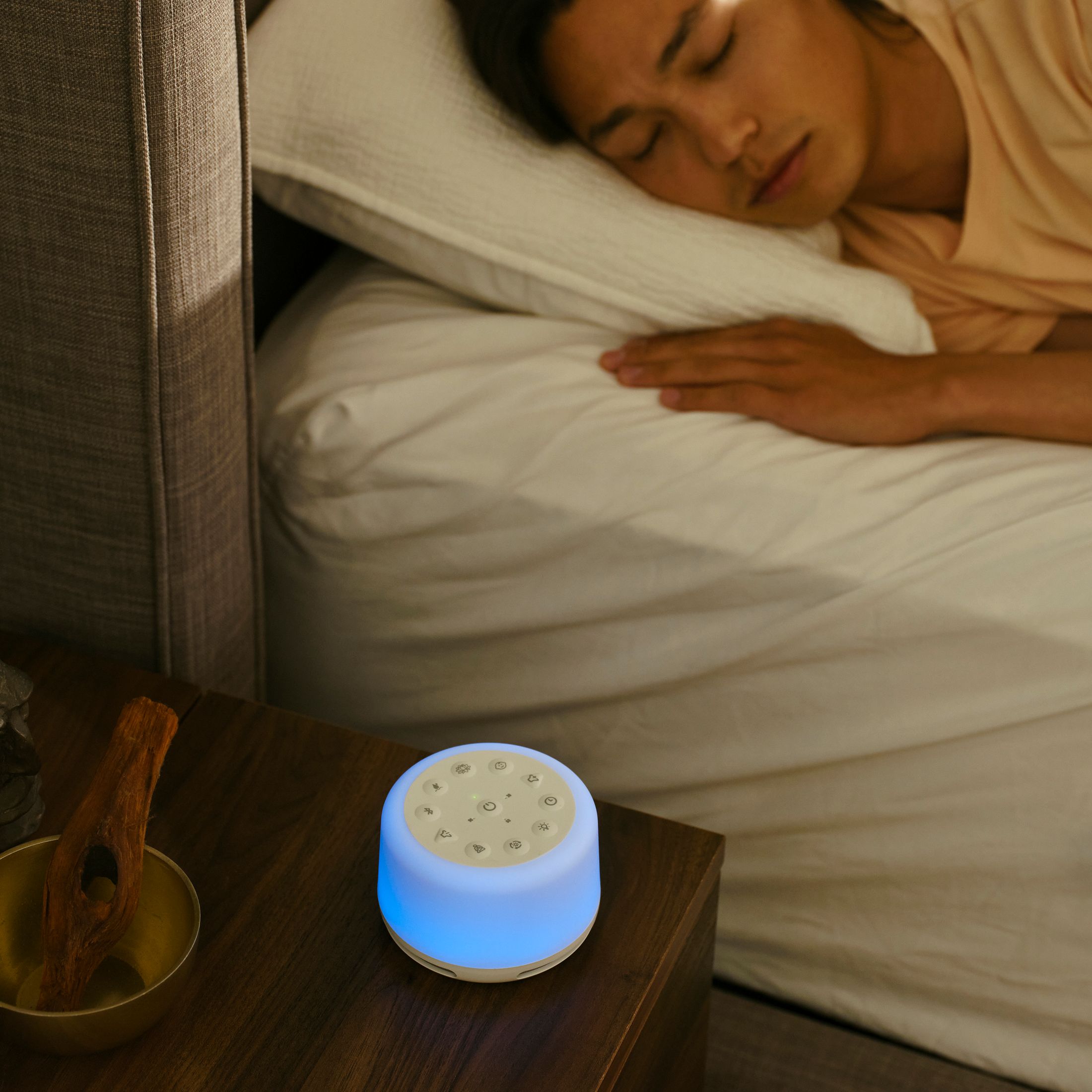 HoMedics Sleep Aura Sound Machine Overhead_Plunge