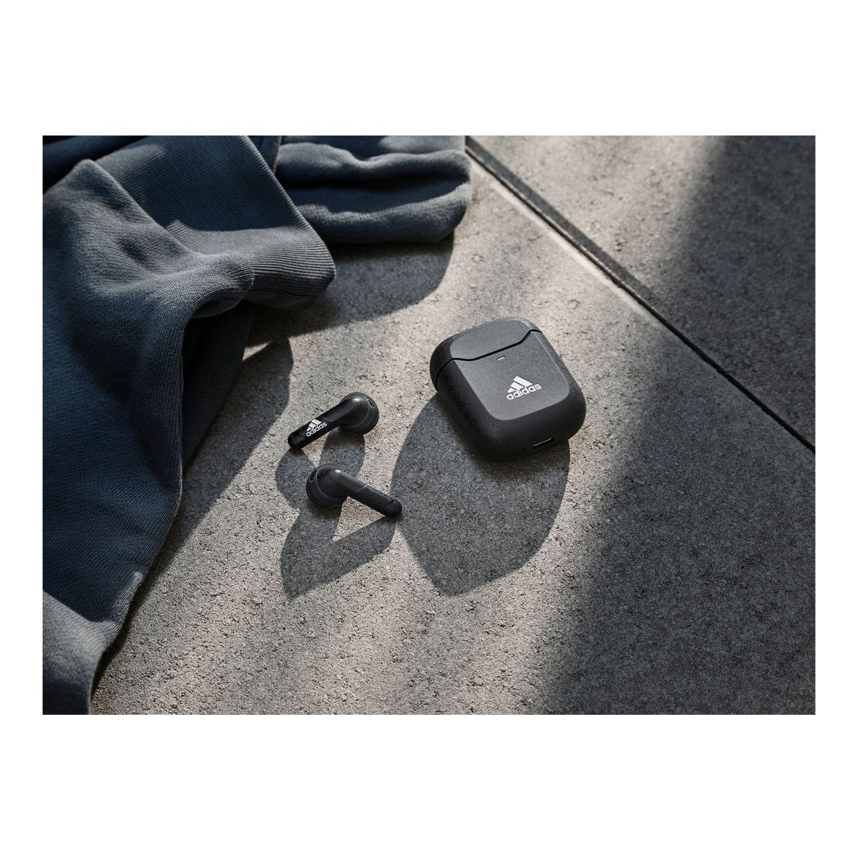 adidas Z.N.E. 01 Wireless Earbuds Composite_or_Mixed