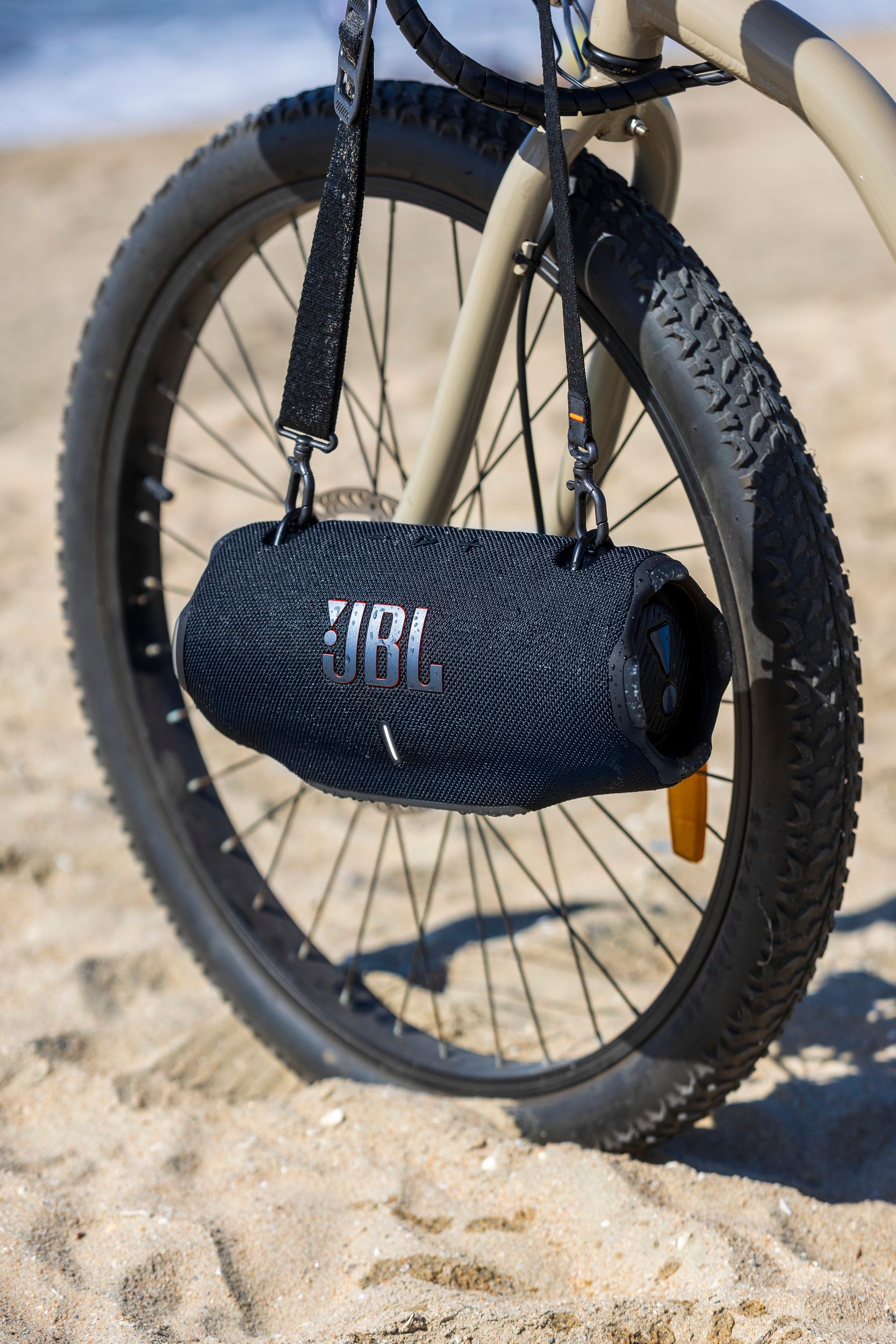 JBL Xtreme 4 Portable Waterproof Speaker Front_Three_Fourths_Angled_Left