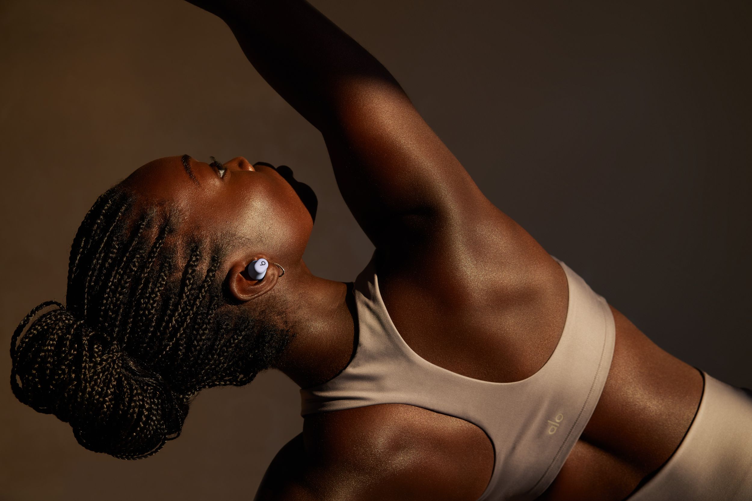 Beats Solo True Wireless Earbuds Front_Flat