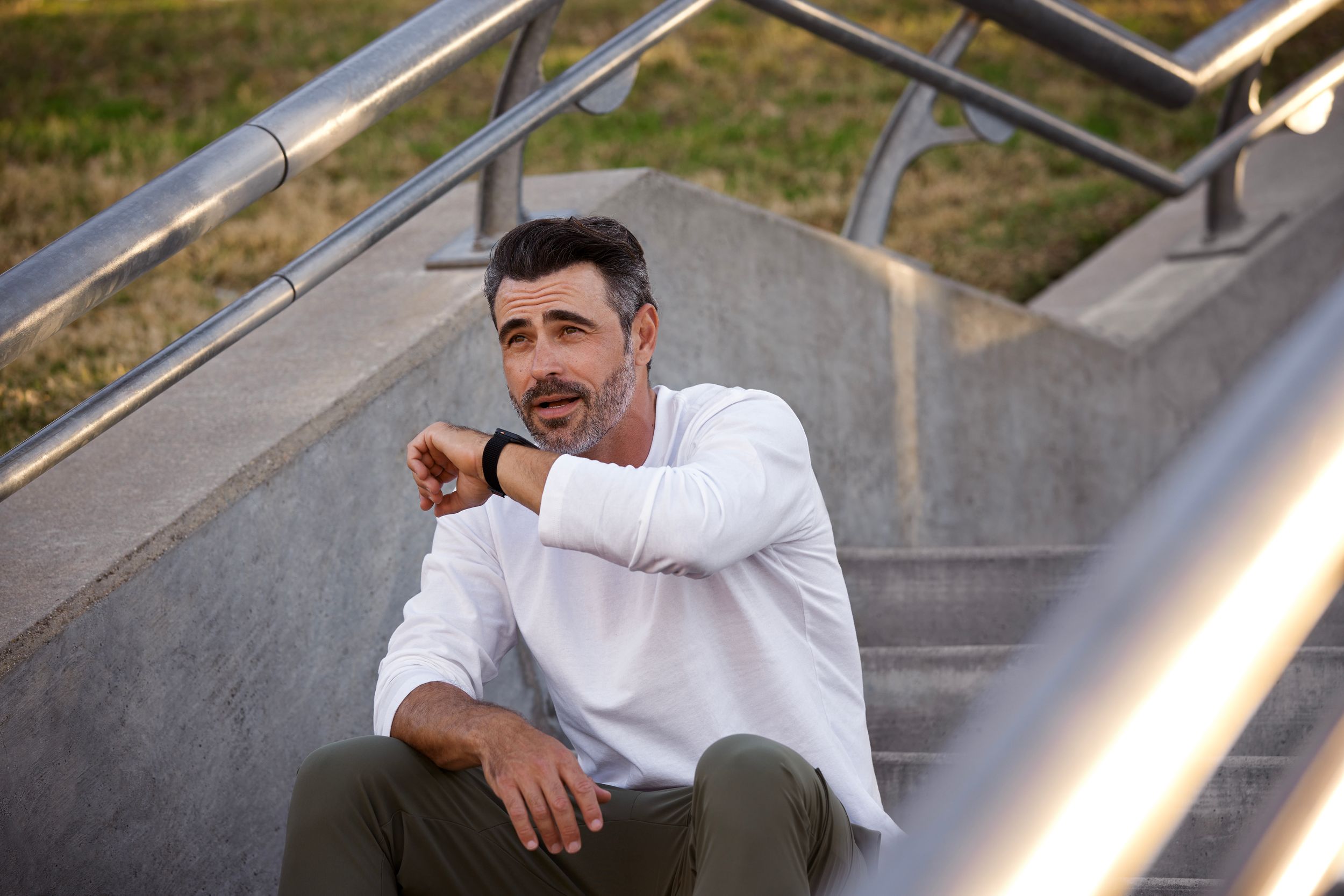 Garmin Venu X1 Fitness Smartwatch Back_Angled_Right