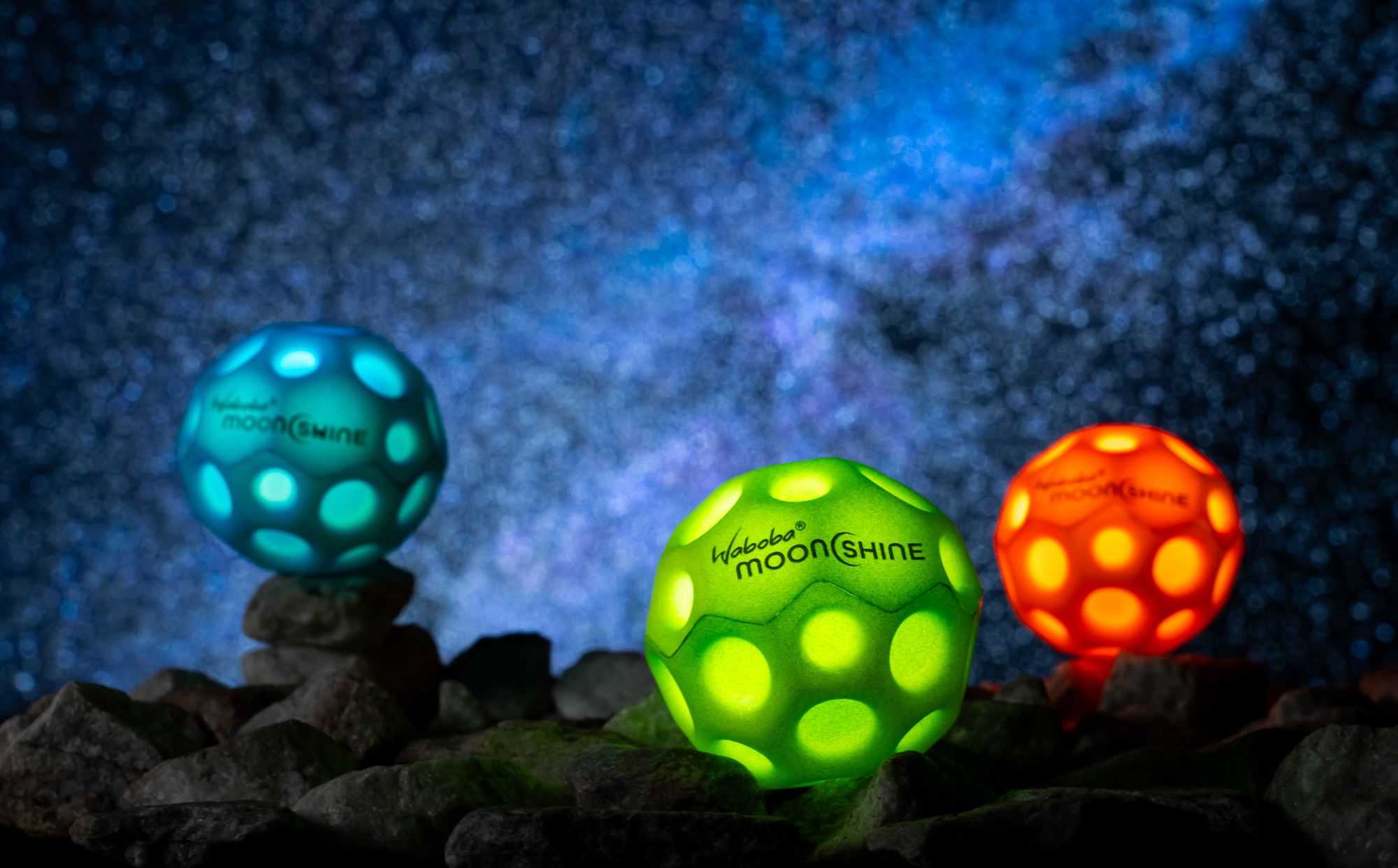 Waboba Moonshine Light Up Moon Ball
