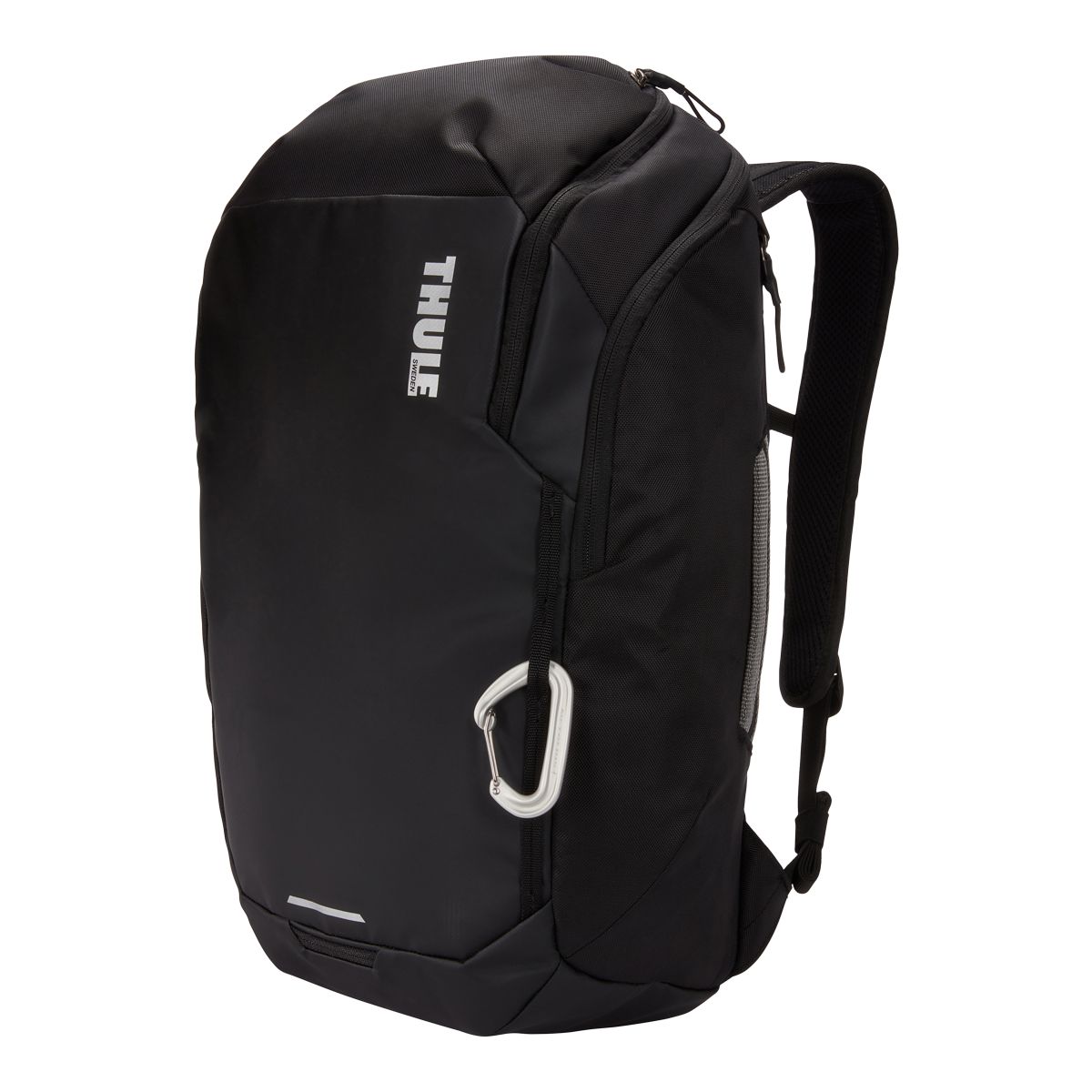 Thule Chasm 26L Backpack Front_Angled_Left
