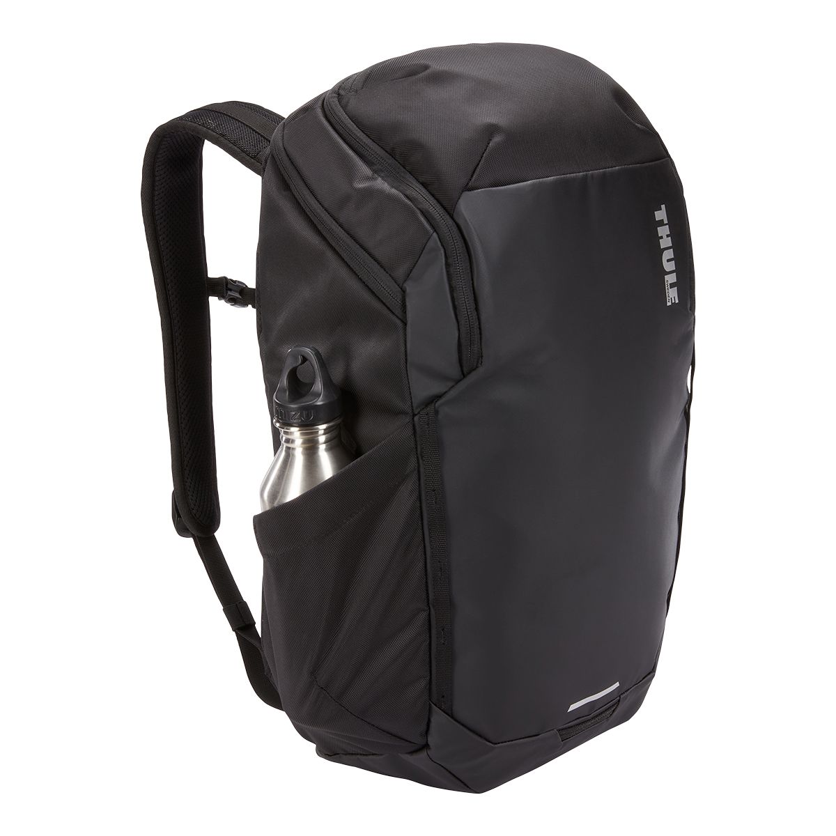 Thule Chasm 26L Backpack Front_Angled_Right