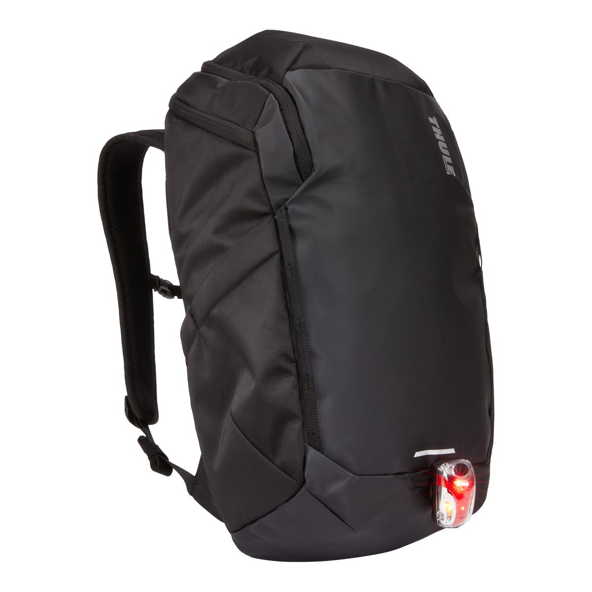 Thule Chasm 26L Backpack Front_Angled_Right
