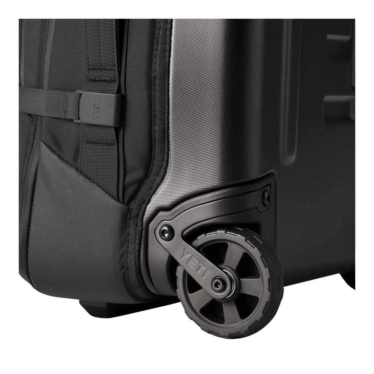 Yeti suitcase hot sale