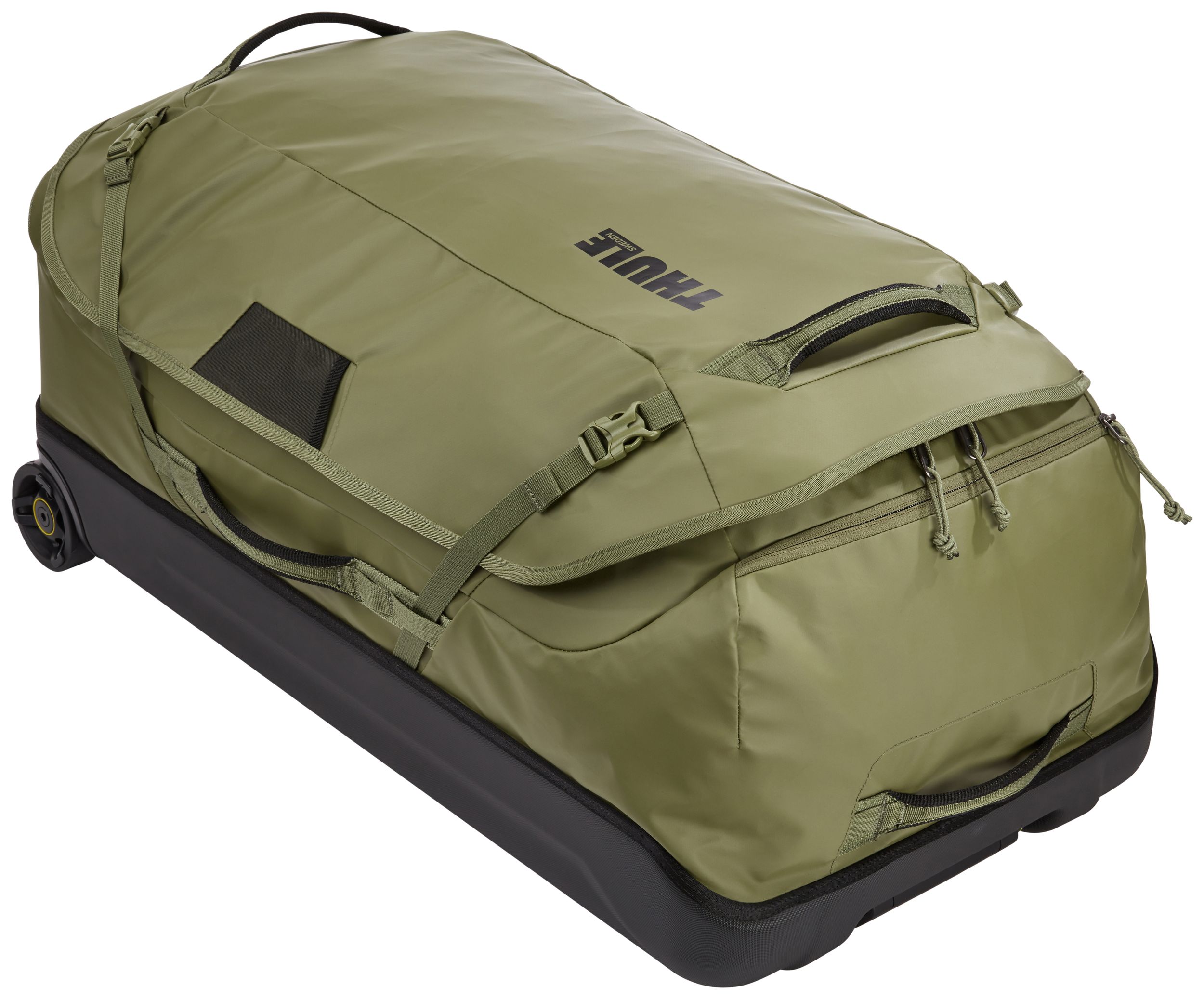 Thule Chasm Wheeled Duffle Bag Overhead_Plunge
