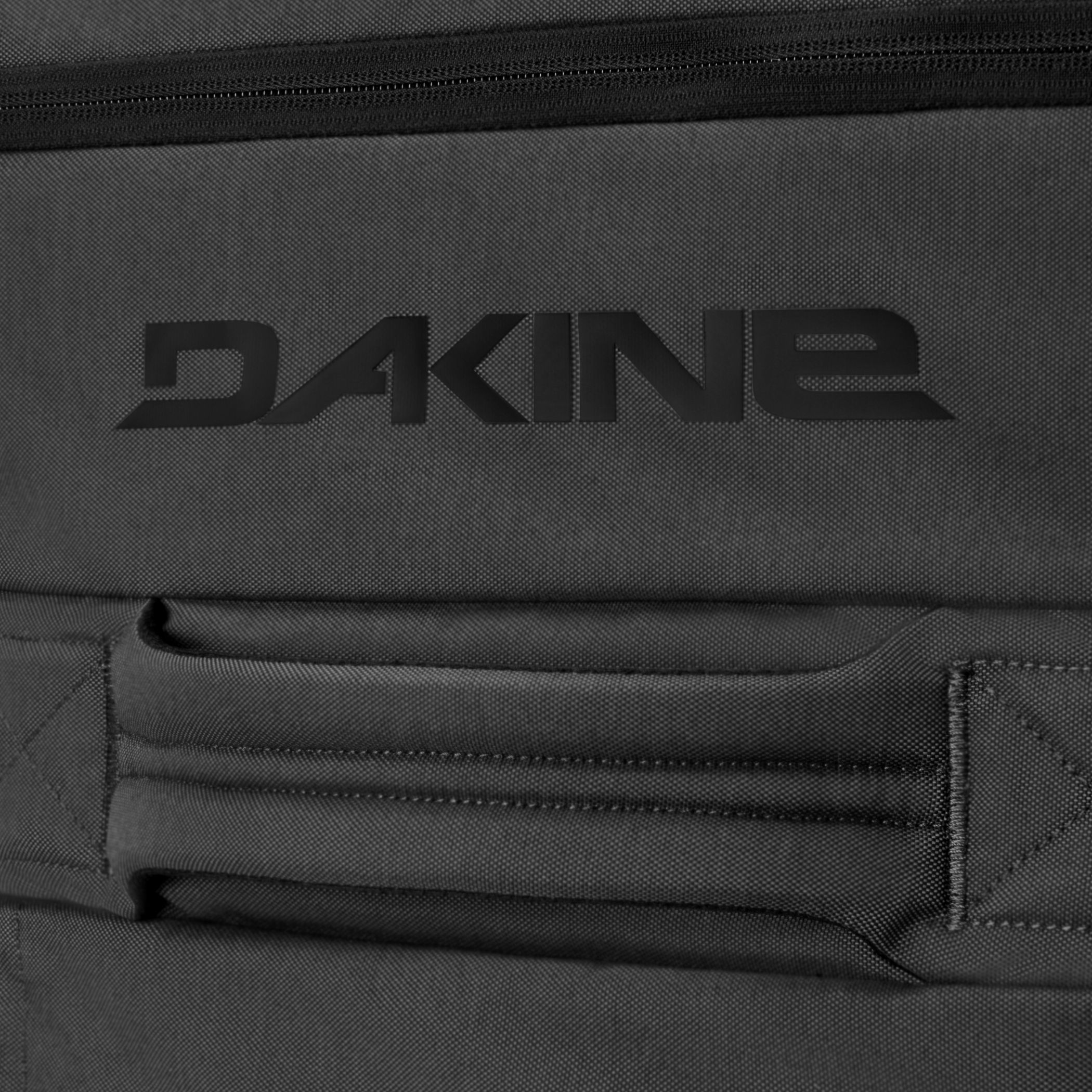 Dakine Split 85L 2.0 Roller Bag CloseUp