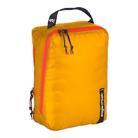 Eagle Creek Pack-It Isolate Small Clean/Dirty Cube Front_Three_Fourths_Angled_Right