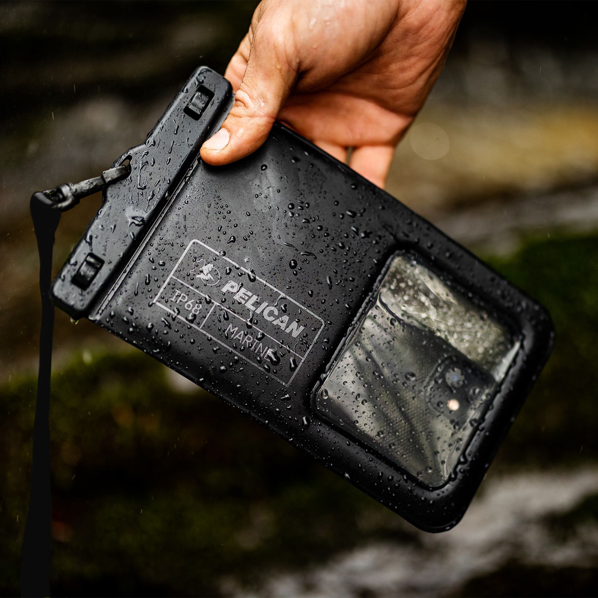 Pelican Marine XL Waterproof Floating Pouch | SportChek Pelican Marine XL Waterproof Floating Pouch | SportChek