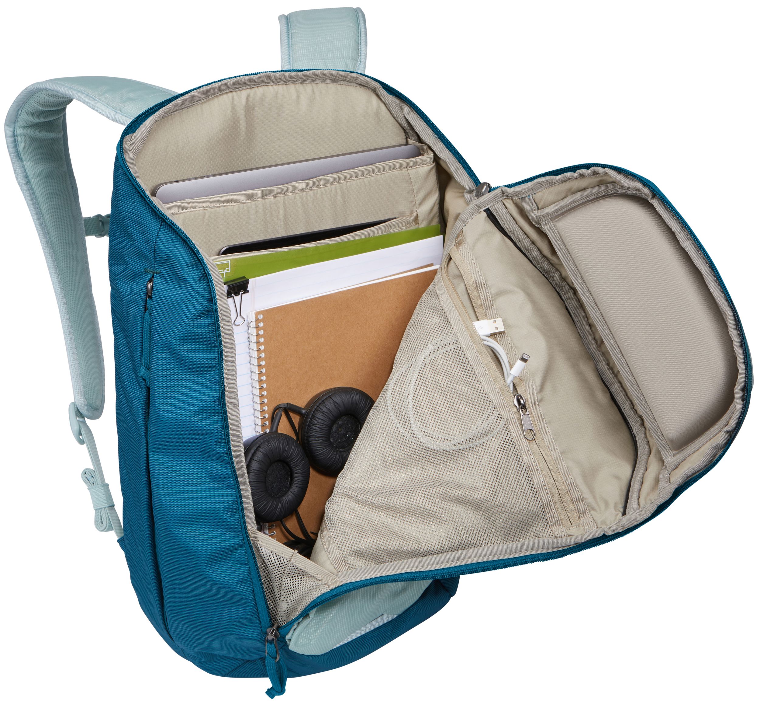 Thule Enroute 23L Backpack Front_Three_Fourths_Angled_Right