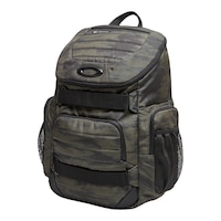 Oakley Enduro 3 Backpack Front_Angled_Left