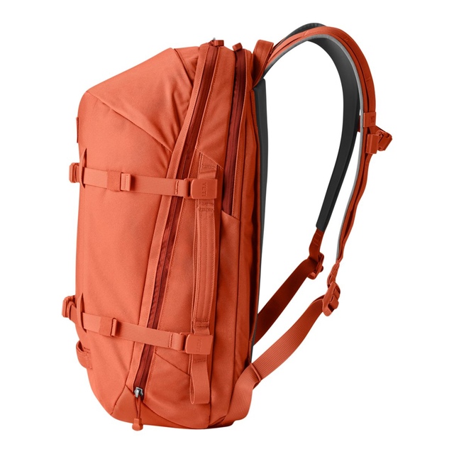 YETI Crossroads 27L Backpack SportChek