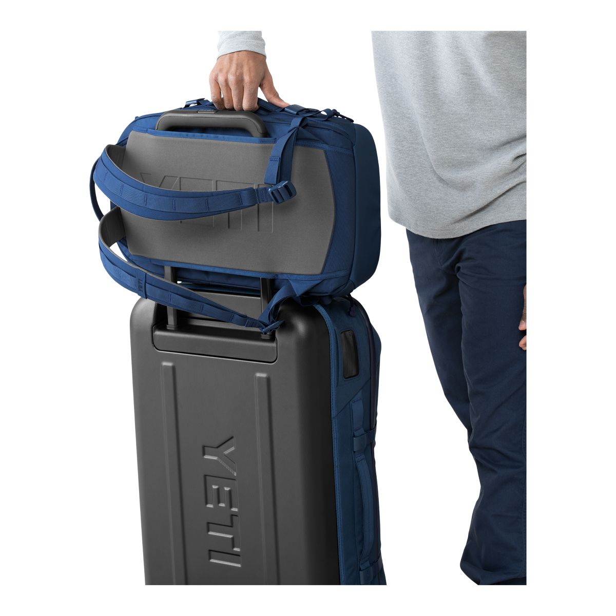 YETI Crossroads 27L Backpack